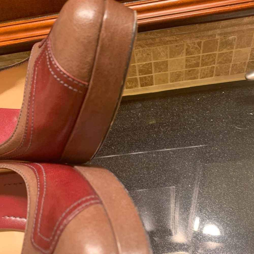 D&G shoes - Picture 9 of 9